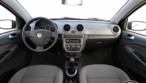 Volkswagen Voyage Comfortline 2008 11