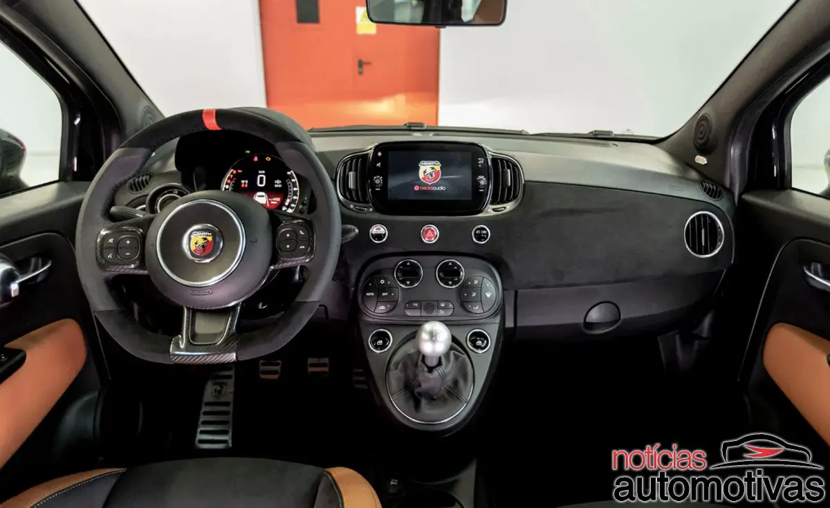 abarth 695 club italia (3)