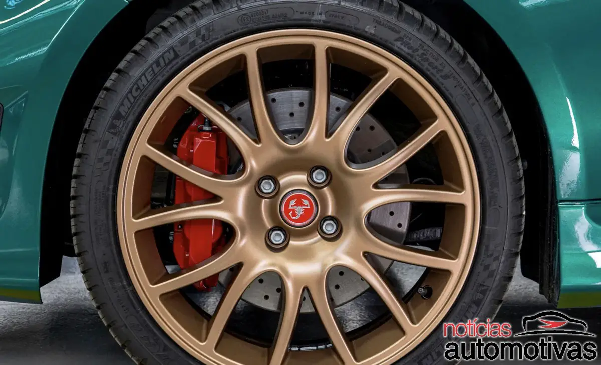 abarth 695 club italia (4)