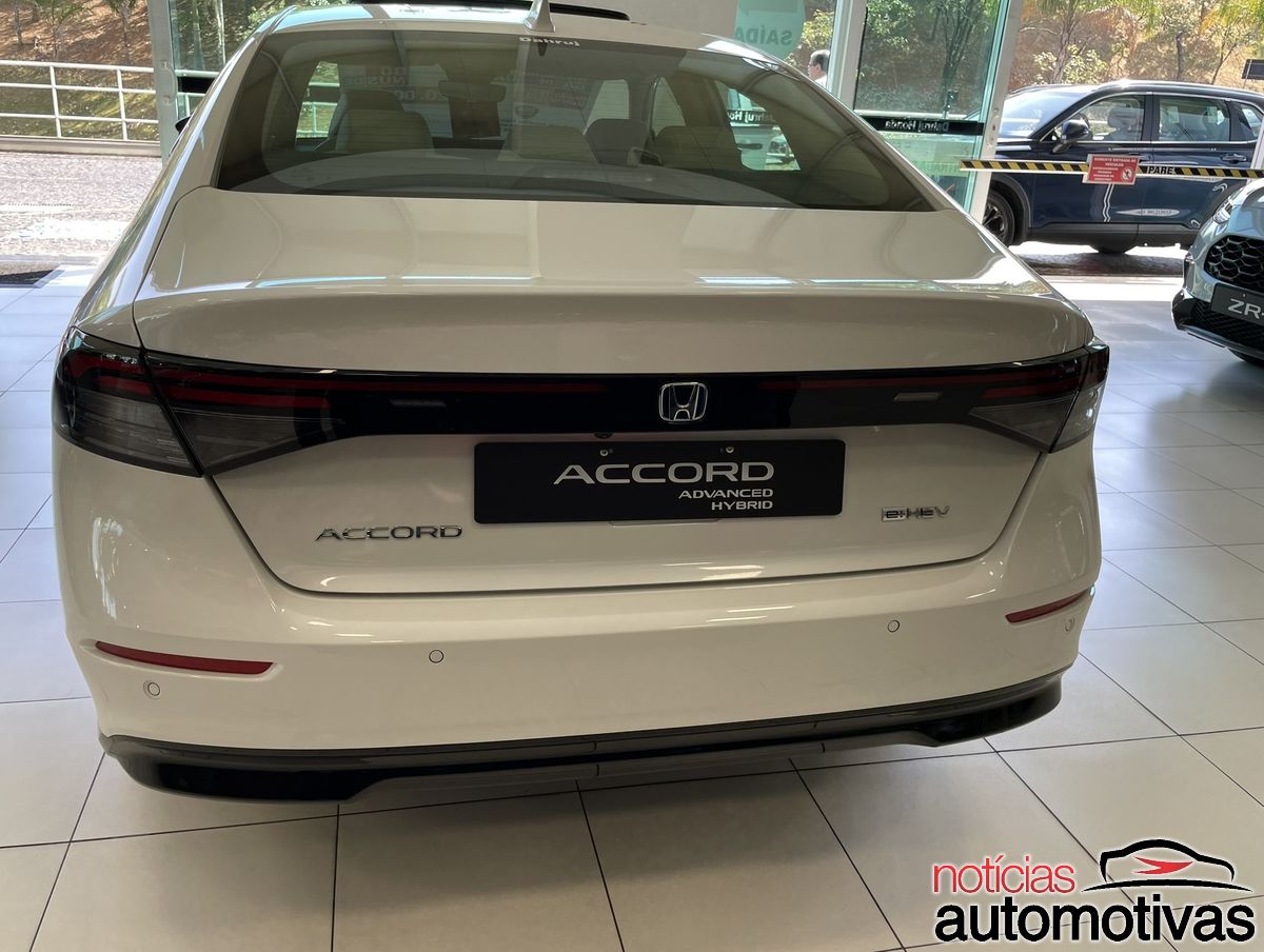 accord hybrid (12)