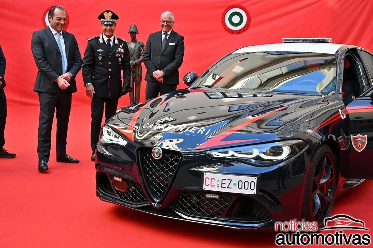 alfa maserati carabinieri 3