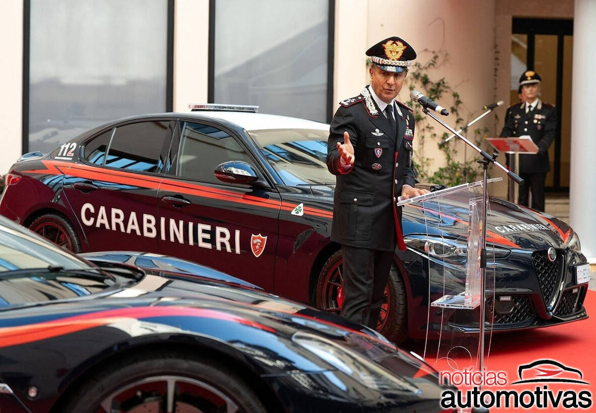 alfa maserati carabinieri 5