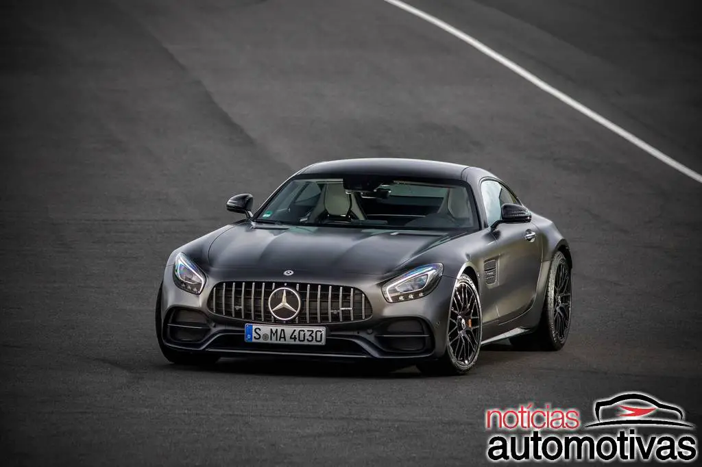 AMG GT: Conheça o superesportivo alemão da Mercedes-Benz 