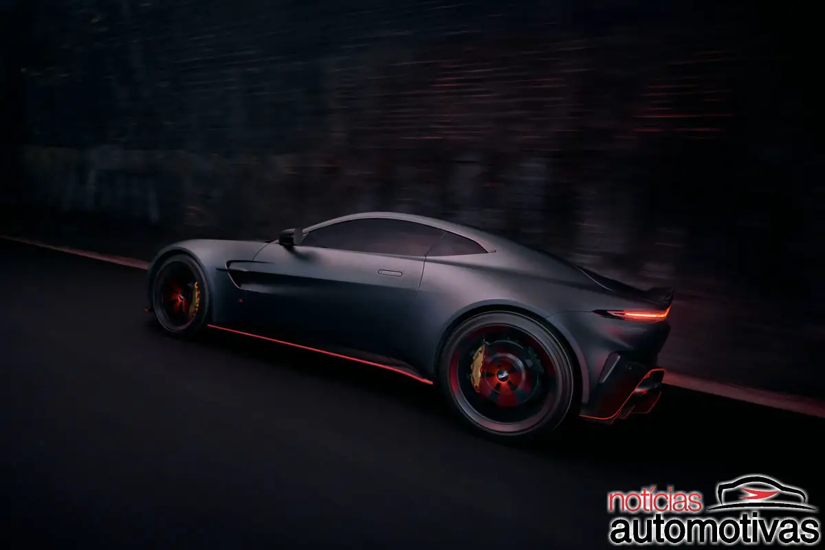 aston martin vantage s 2