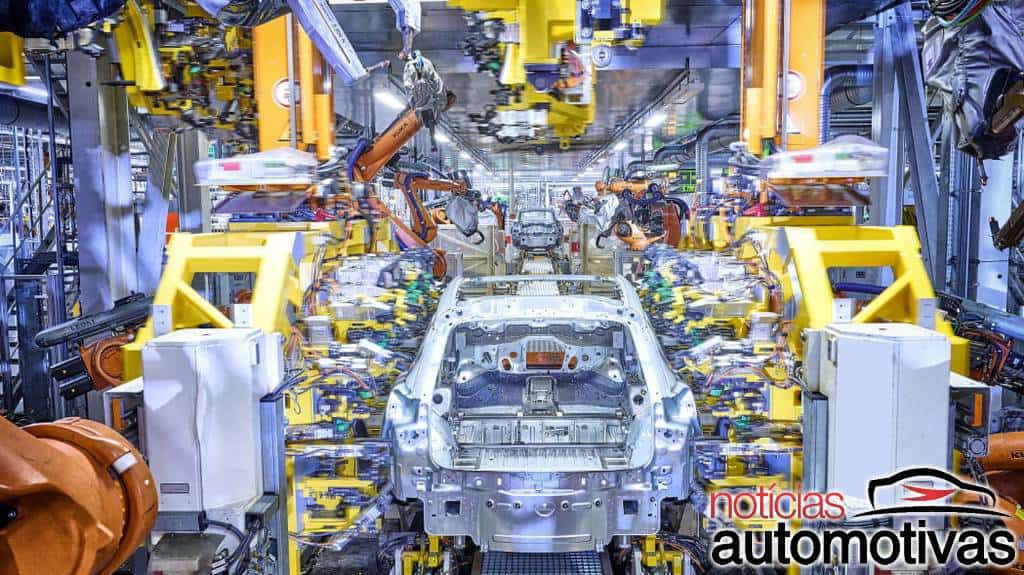 Audi Q4 e-tron SUV já está em produção na Alemanha 