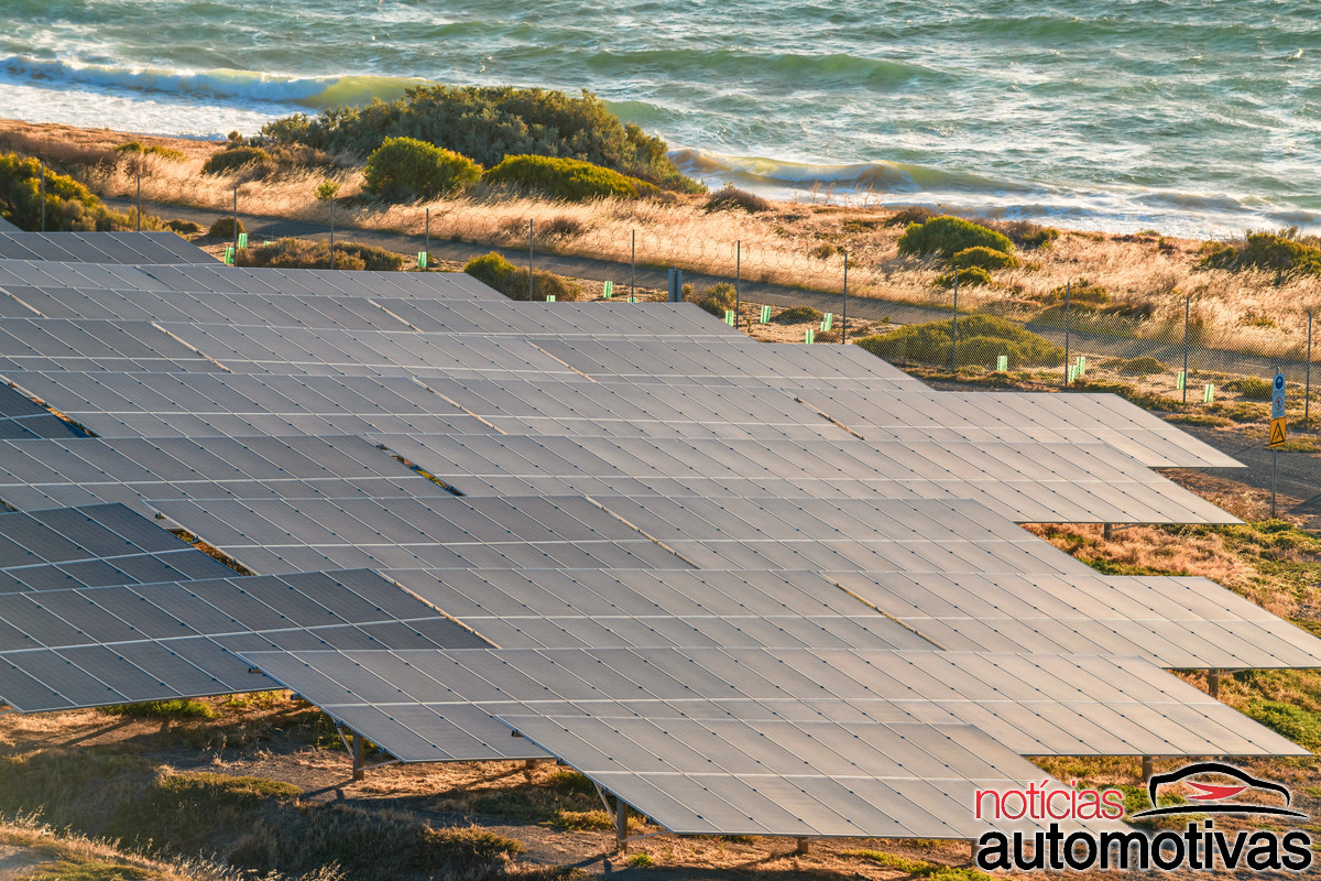 A hora dos EVs: Este país tem tanta energia de sobra, que está dando 3 horas grátis por dia, para toda a população