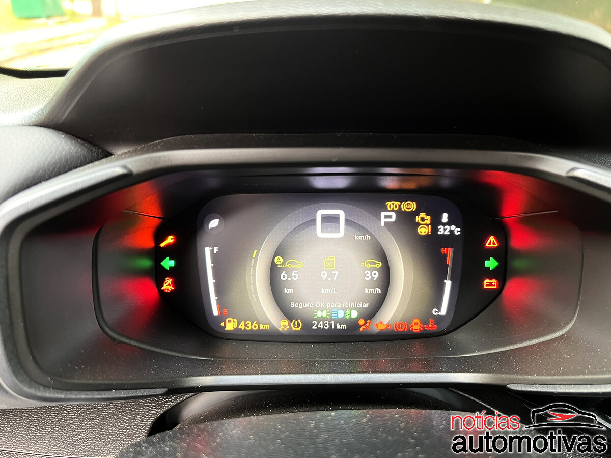 avaliacao citroen basalt dark edition cinza sting gray (7)