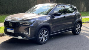 avaliacao fiat pulse impetus hybrid cinza (1)