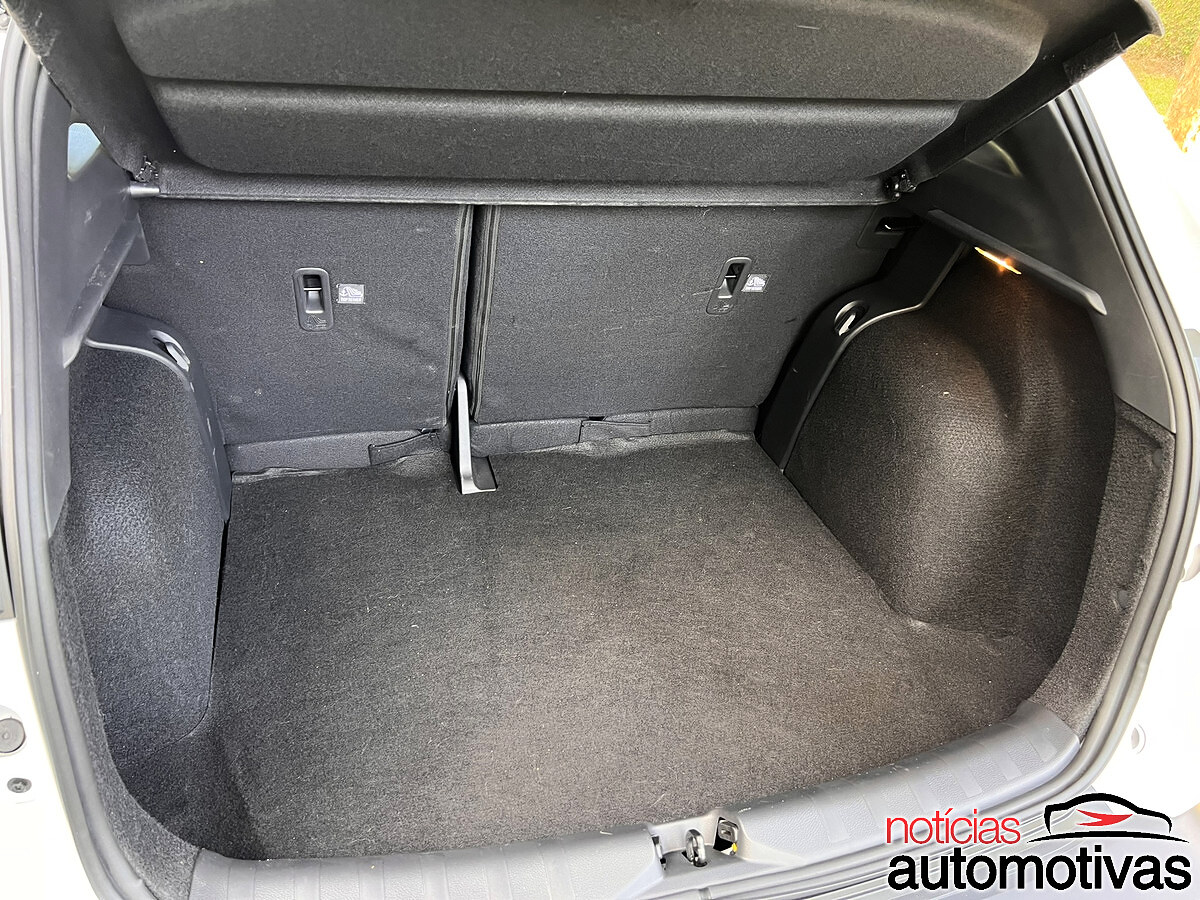 avaliacao nissan kait exclusive branco (16)