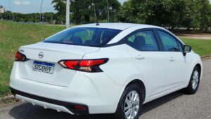 avaliacao nissan versa sense (5)