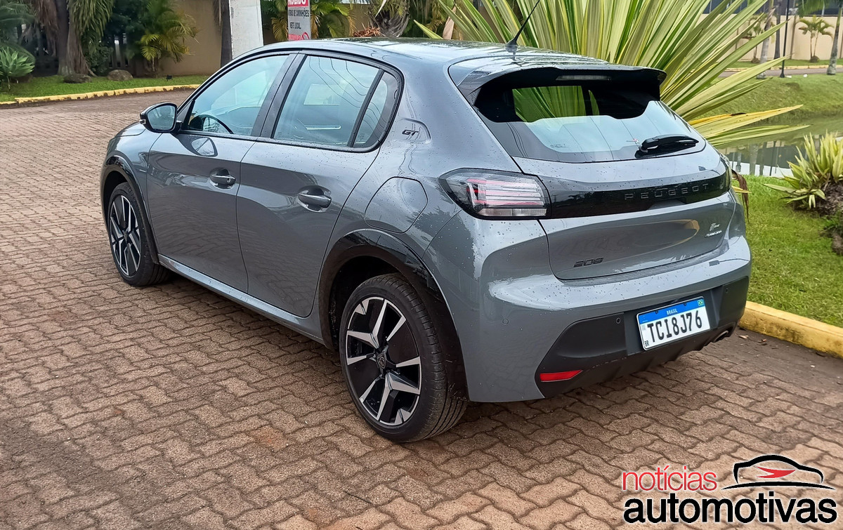 avaliacao peugeot 208 gt (8)