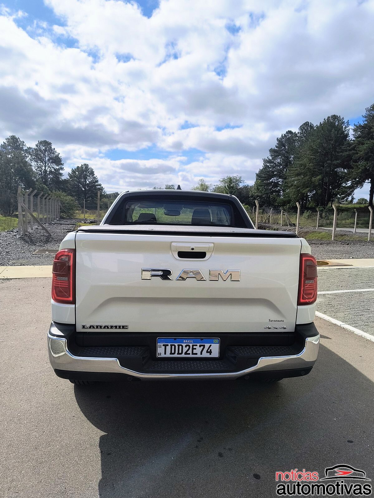 avaliacao ram rampage laramie branca (6)