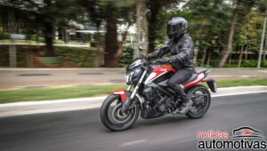 bajaj dominar 250 4