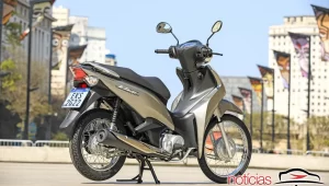 biz-2022-8-300x170  Honda Biz 110i e 125 2022 ganham novas cores e grafismos