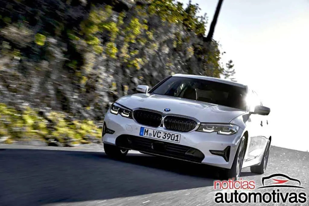 Nacional, BMW 320i GP 2022 traz novidades e parte de R$ 267.950 