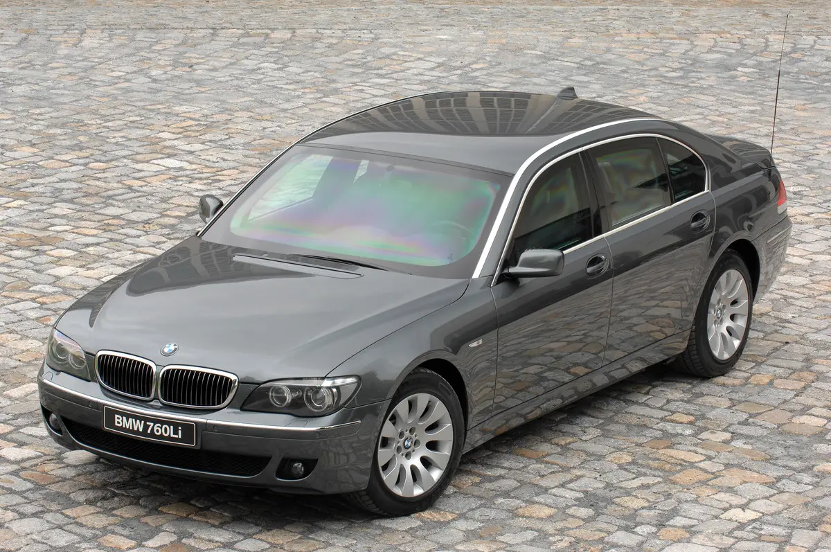 bmw 760 2