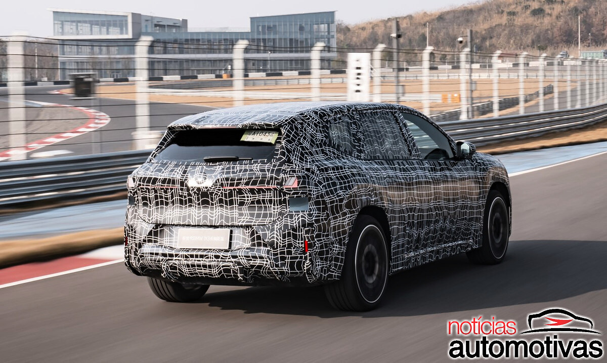 bmw ix3 lwb prototype 3