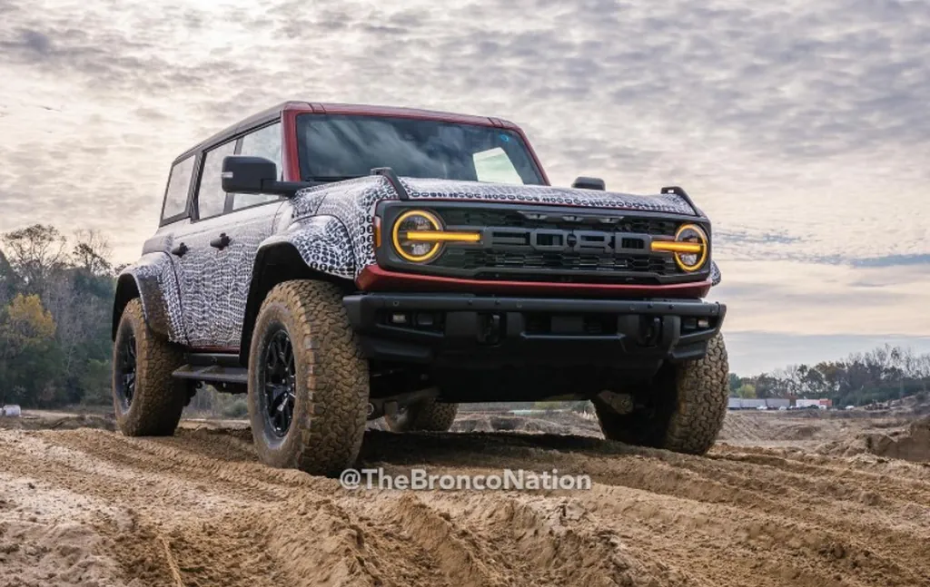 Ford Bronco Raptor já está sendo testado nos EUA 