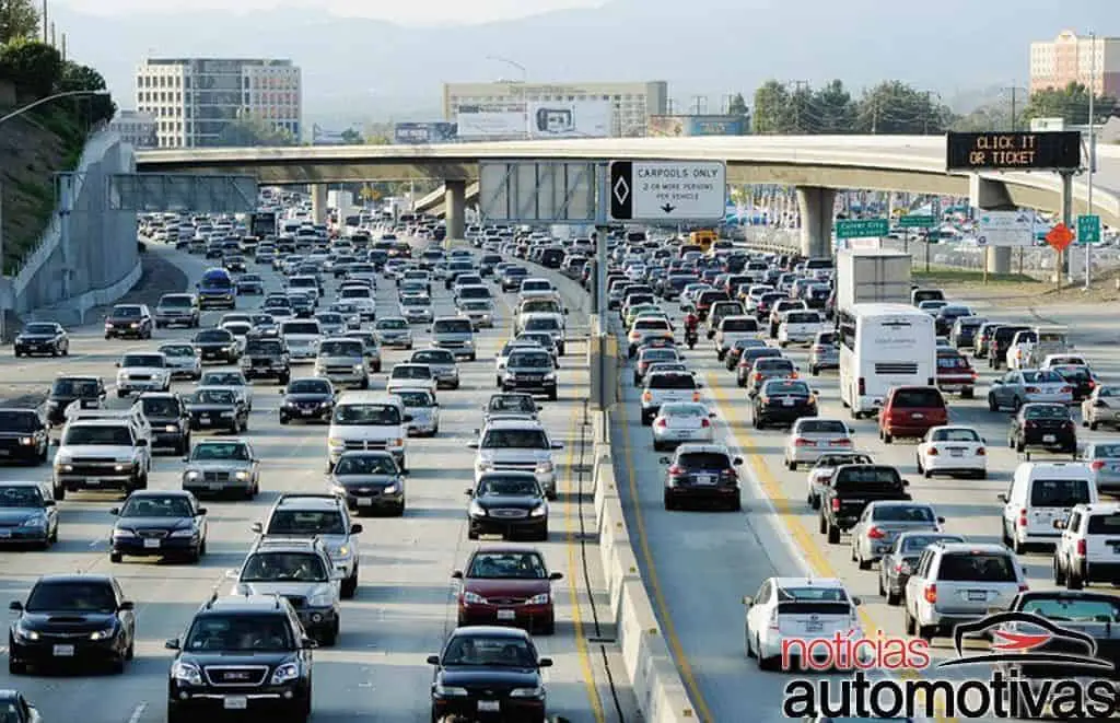 EUA: Califórnia proibirá venda de carros a gasolina e diesel em 2035 