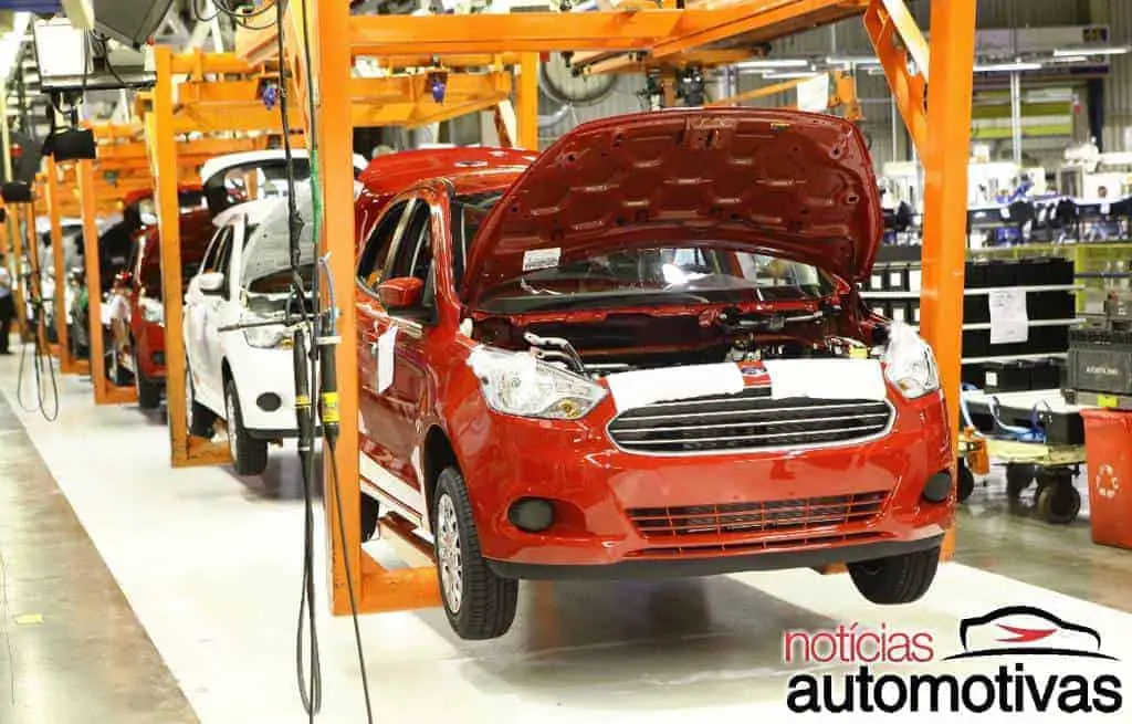 Ford: há um ano, montadora americana deixava produção no Brasil 