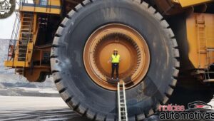 caminhoes gigantes mineracao (1)