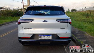 chevrolet captiva ev avaliação na (13)