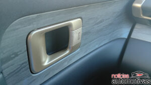 chevrolet captiva ev avaliação na (40)