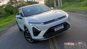 chevrolet captiva ev avaliação na (48)