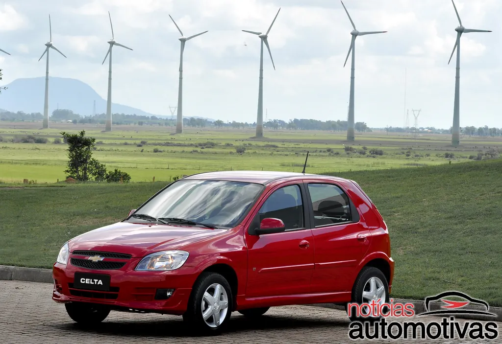 chevrolet-celta-lt-2012  Carros completos até R$ 25 mil