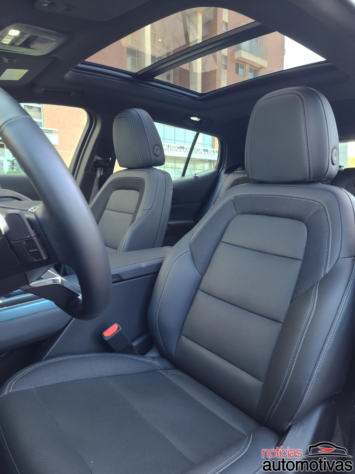 chevrolet equinox ev vermelho (10)