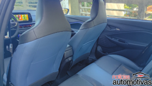 chevrolet onix plus premier 2026 avaliação na (20)
