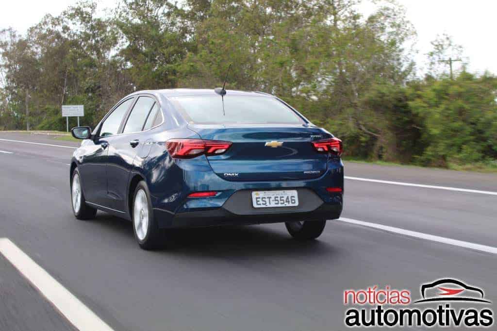 chevrolet onix plus turbo 2020 impressões na 48