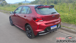 chevrolet onix rs avaliação na (10)