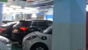 china robos carregadores de evs (3)