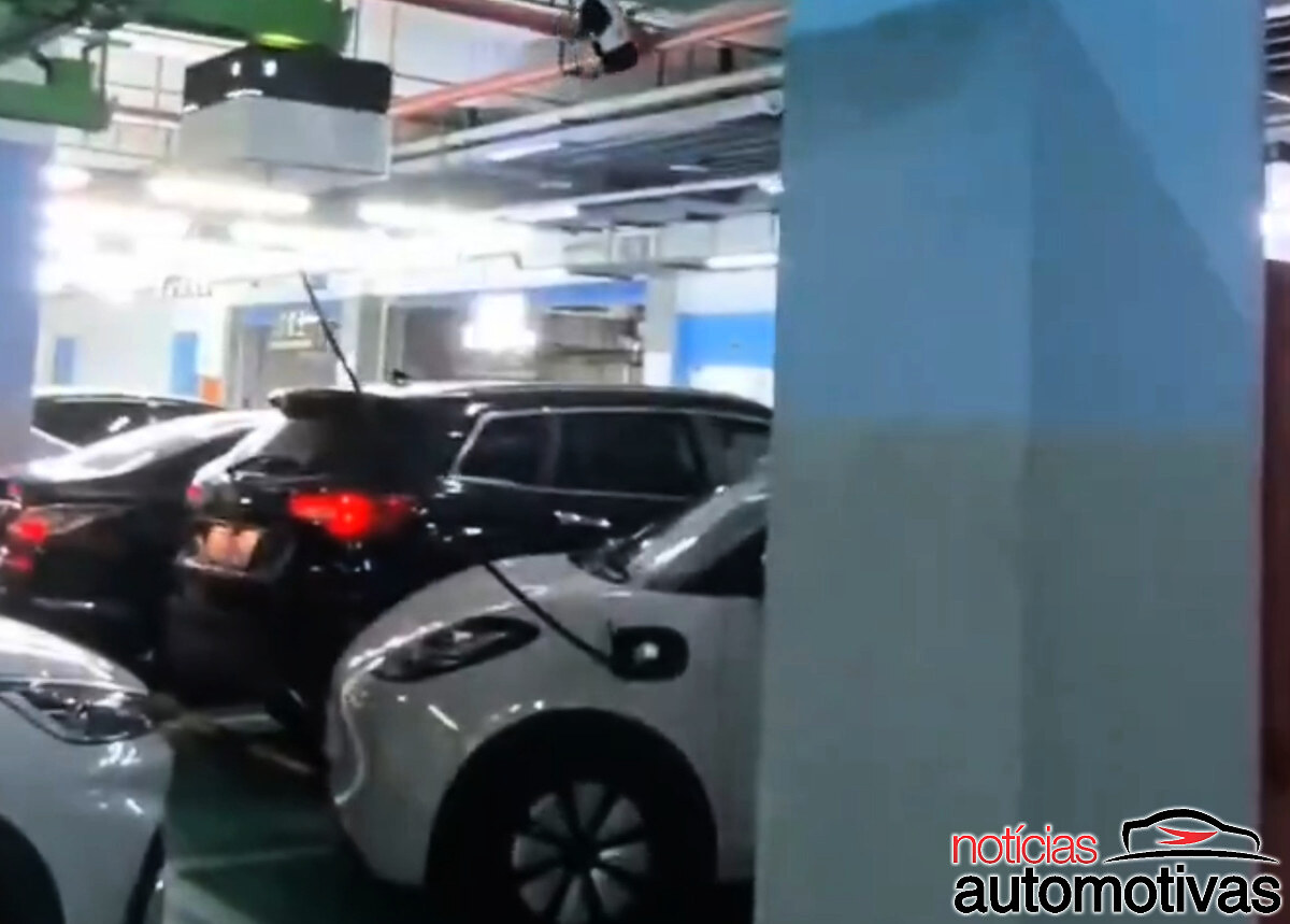 china robos carregadores de evs (3) china robos carregadores de evs (3)