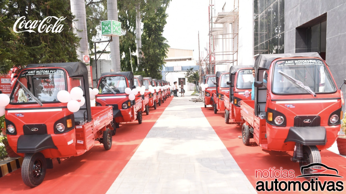 coca cola tuk tuks coca cola tuk tuks