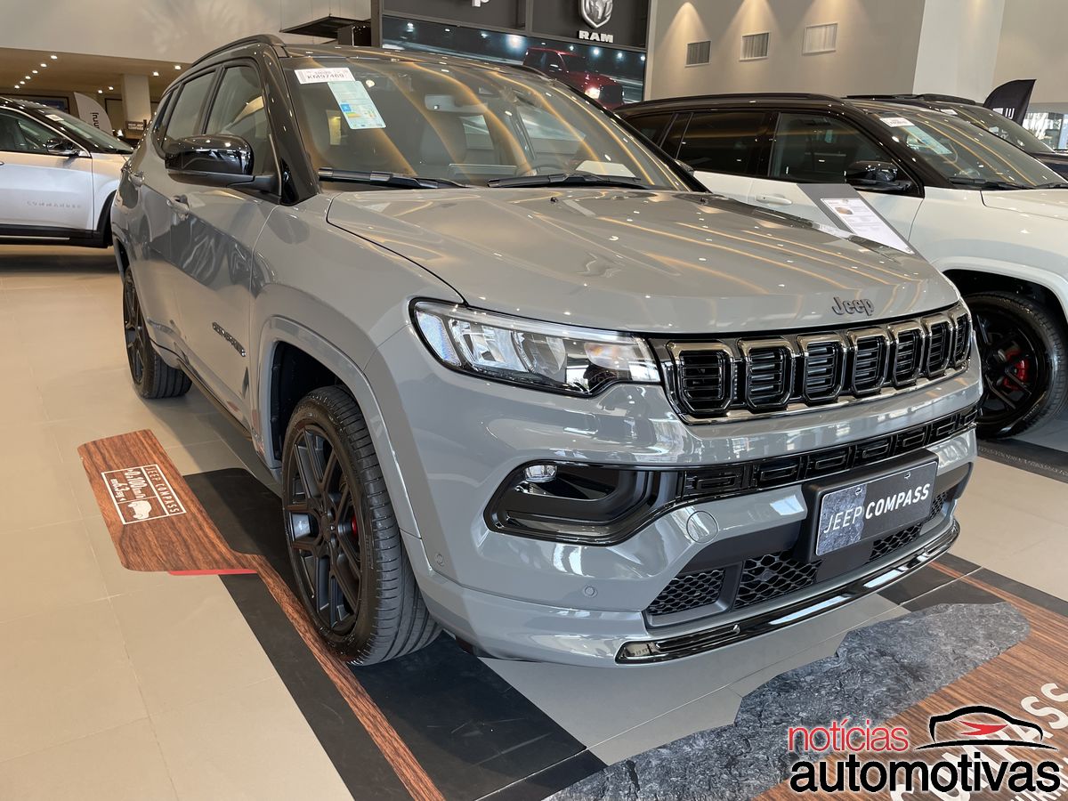 Jeep Compass Blackhawk 2025: Interior caprichado e desempenho sem rivais nacionais