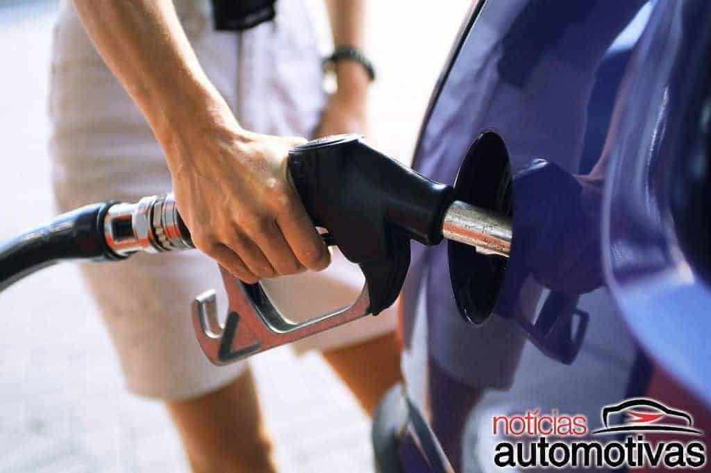 Combustíveis: PL e PEC do governo querem reduzir preços 