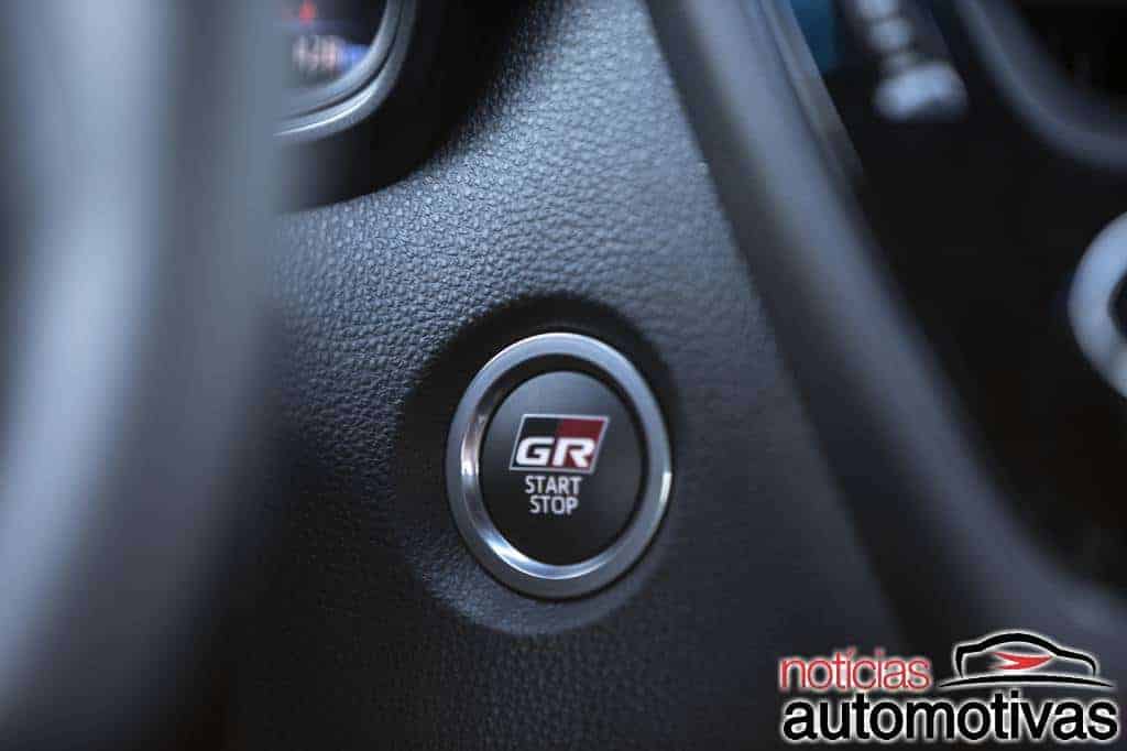 Toyota Corolla GR-Sport já está nas lojas a partir de R$ 151.990 