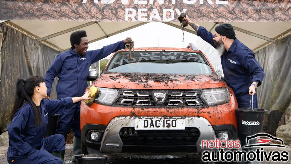 Dacia: "lava-rápido" para sujar carros e encorajar aventureiros 