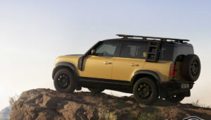defender trophy 2