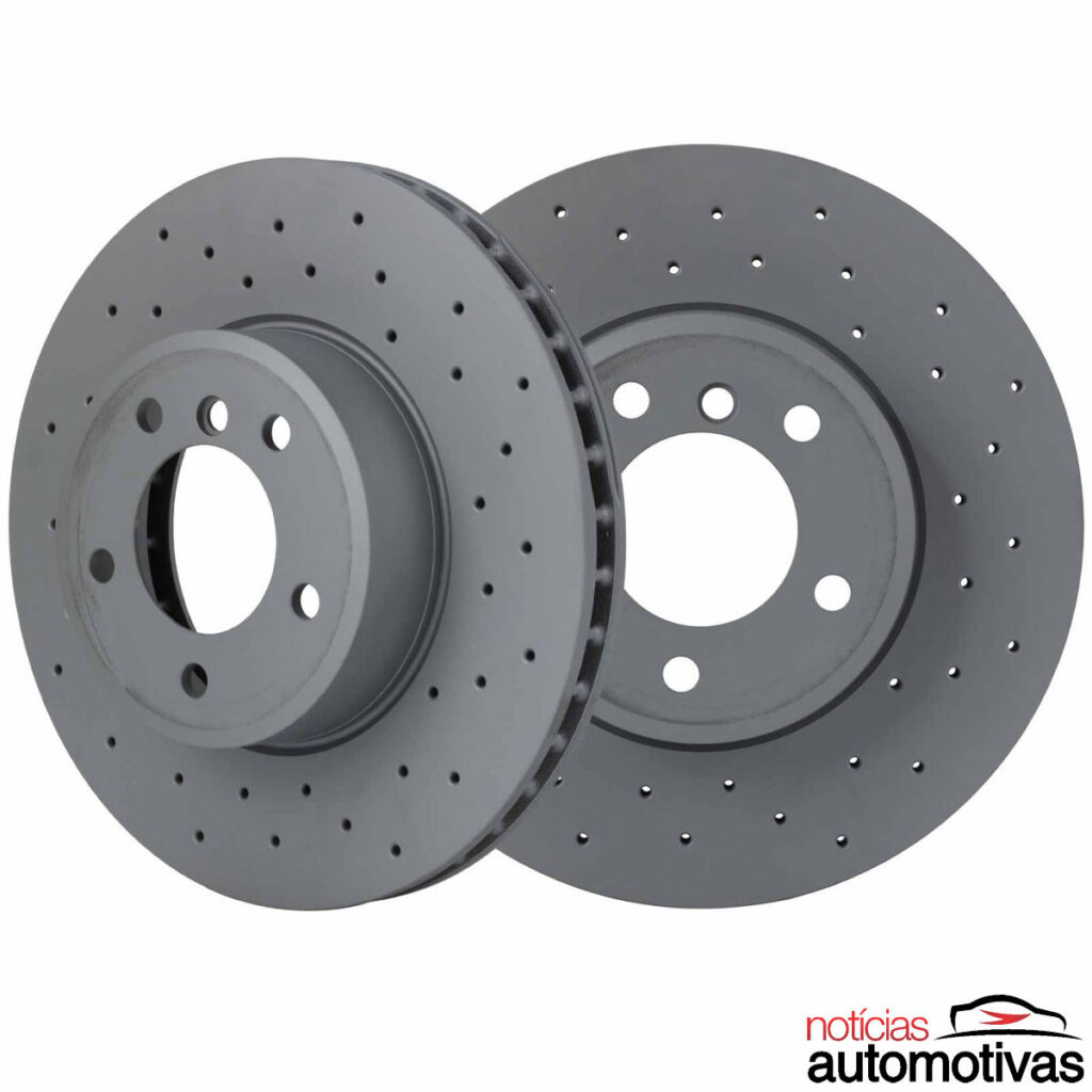 Não perca tempo com discos de freio perfurados, nem faça furos nos do