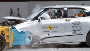 dongfeng box crash test (1)