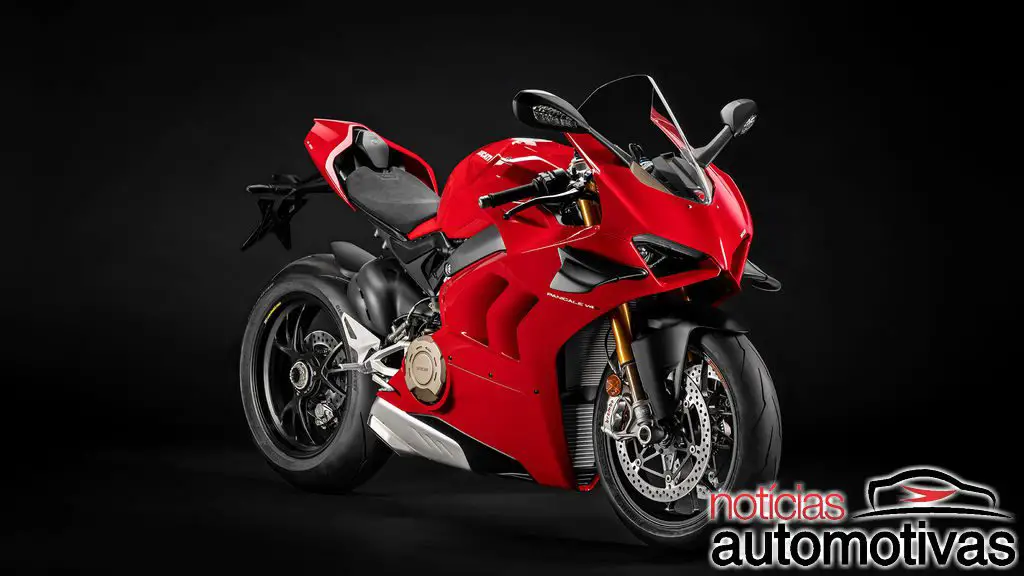 Foguete em duas rodas: chega a Ducati Panigale V4R