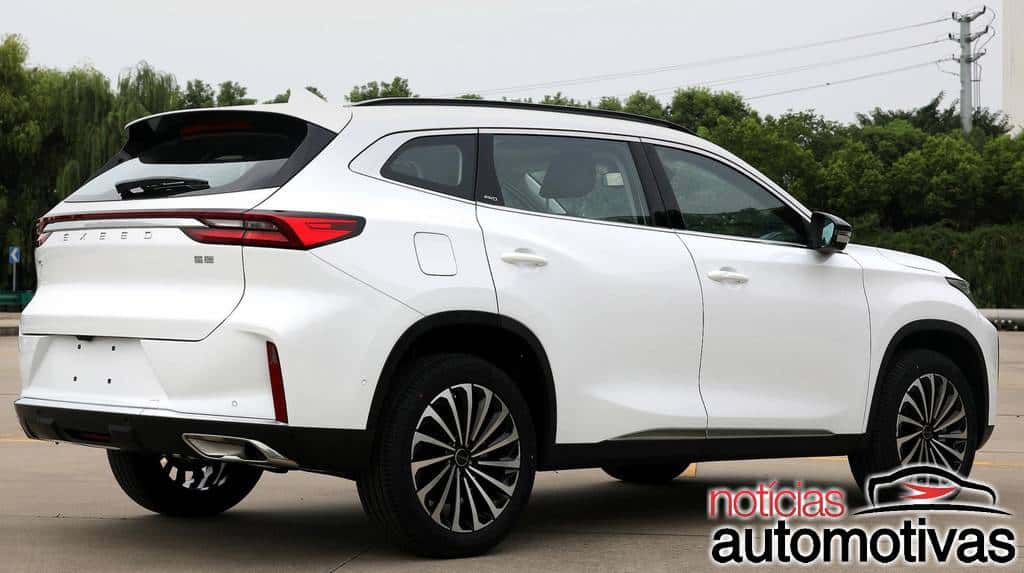 Chery: Exeed chega no próximo ano com TXL em novo visual