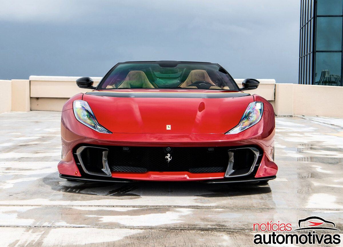 ferrari 812 competizione a (1) ferrari 812 competizione a (1)