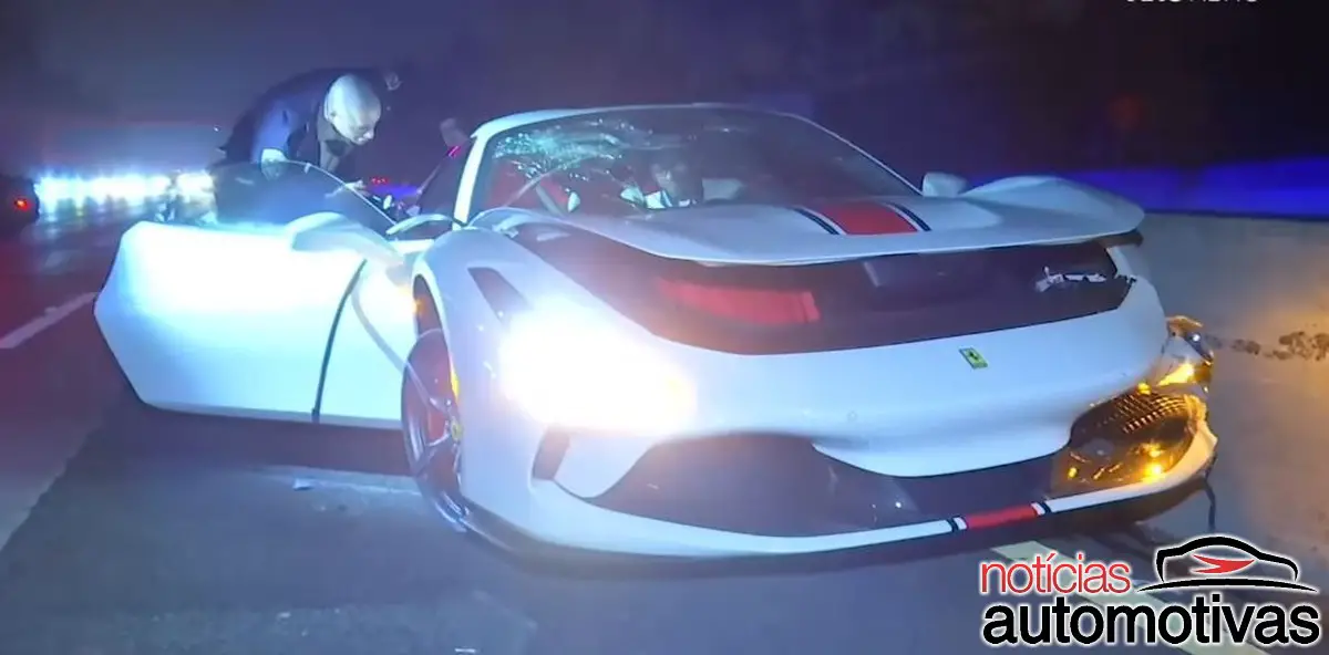 ferrari f8 spider destruida (2)