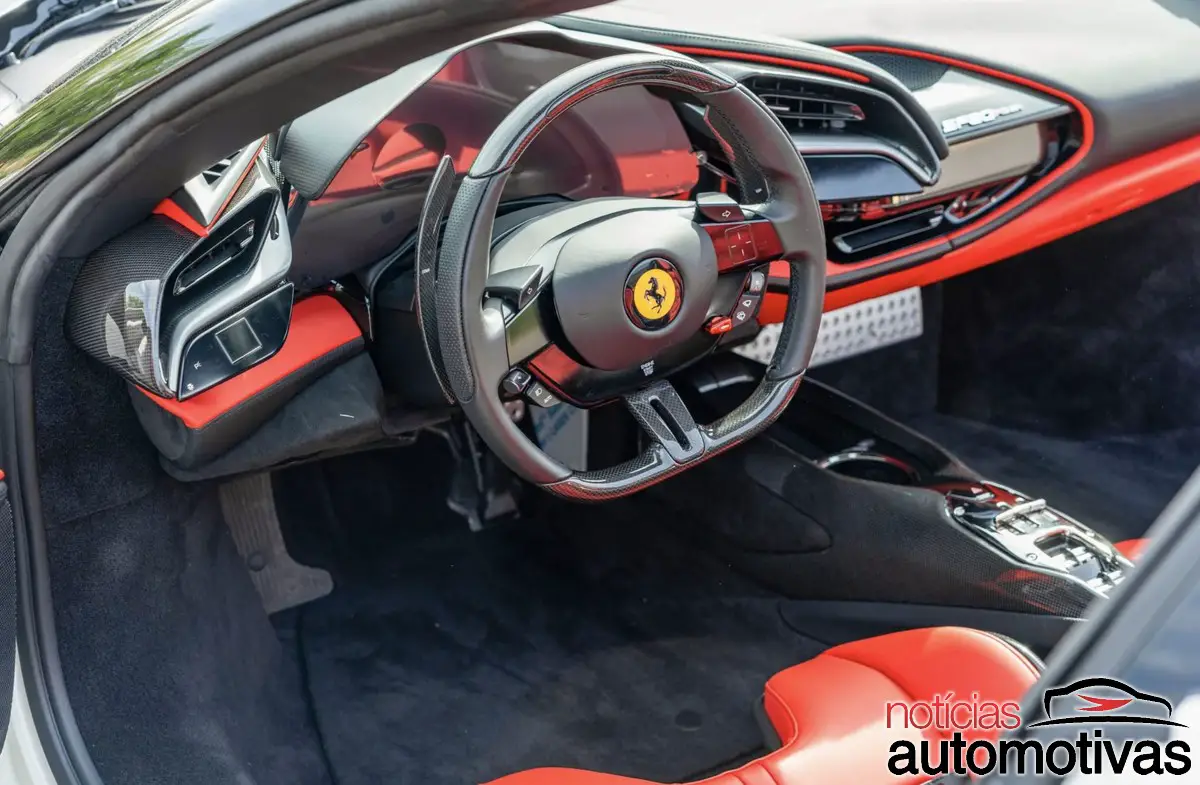 ferrari sf90 branca (5)