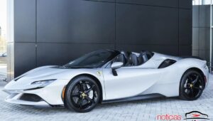 ferrari sf90 leilao (1)