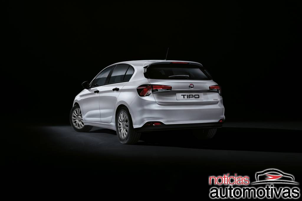 Fiat Tipo 2021 aparece com facelift e versão Cross na Europa 